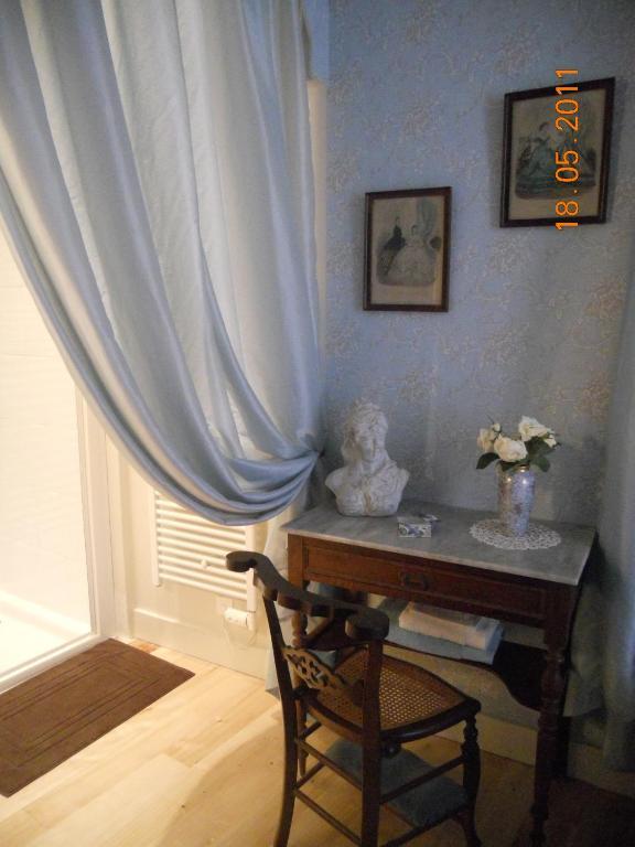 Les Drapiers De Villenouvelle 蒙托邦 客房 照片